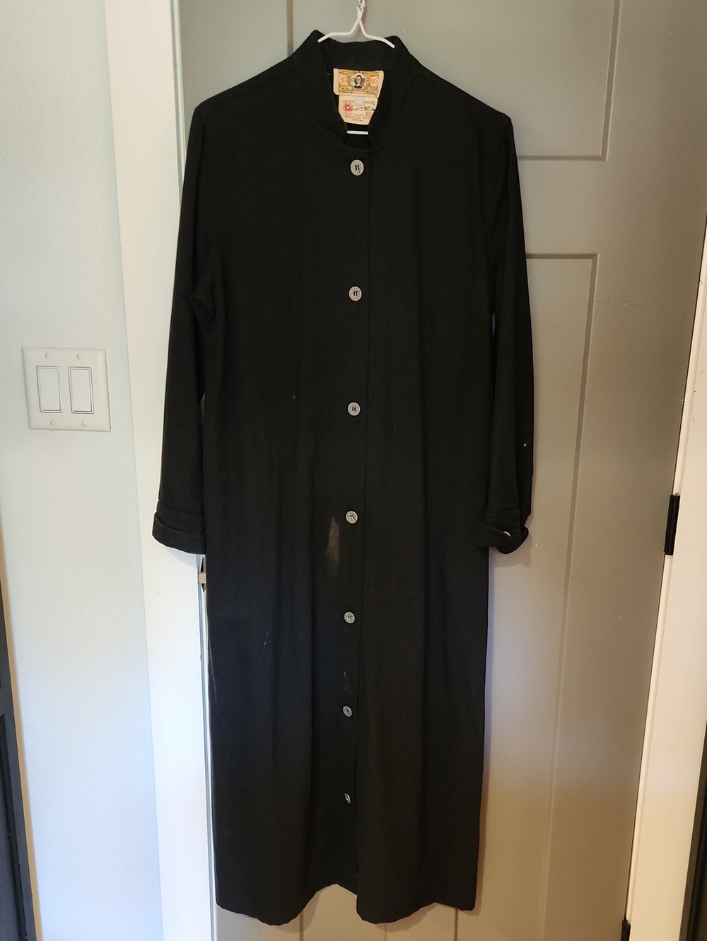 Vintage 1990s GENE EWING BIS Long Black Button-Front Coat Dress. M